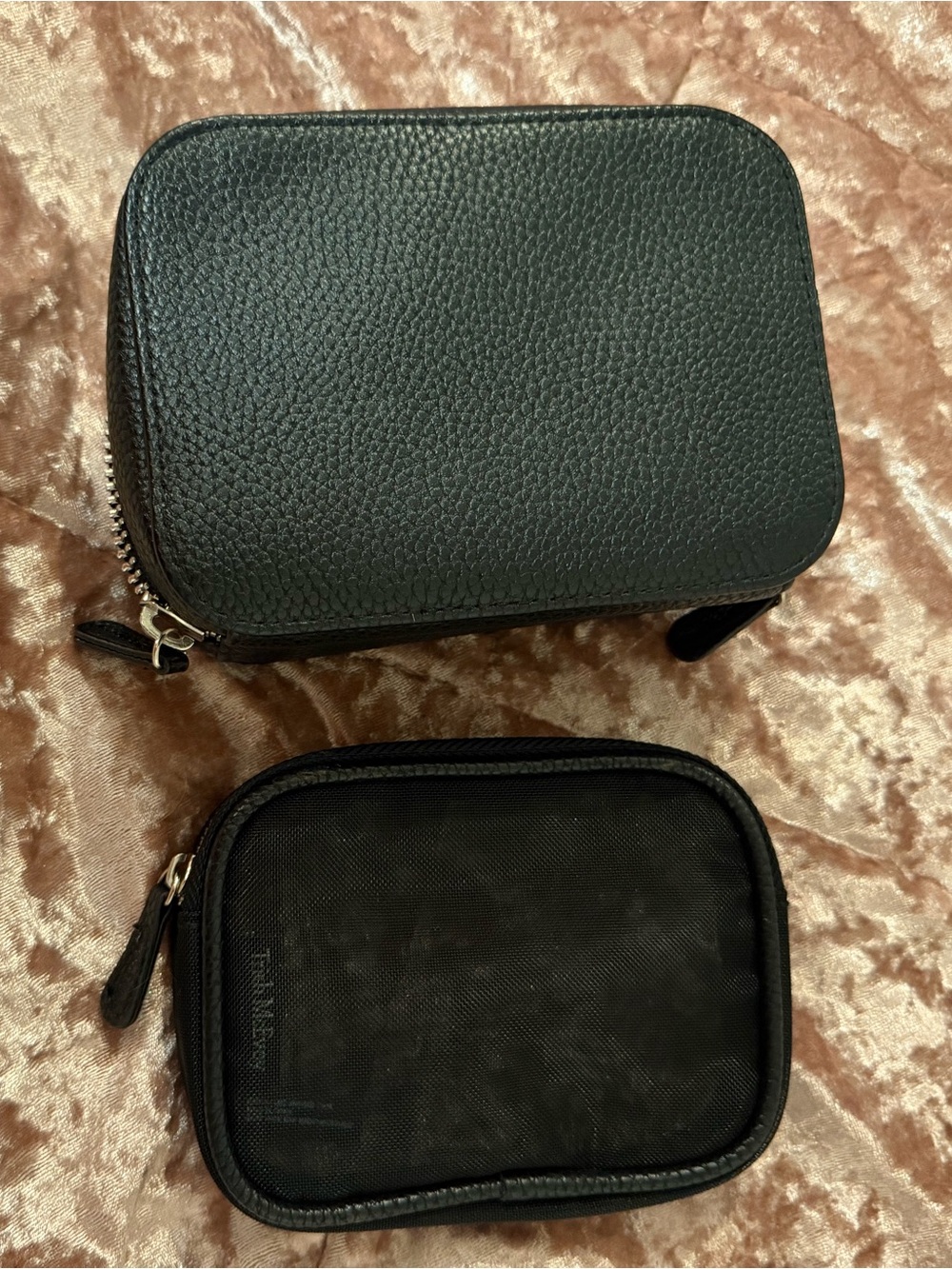Trish McEvoy Black Pebbled Leather Cosmetic Pouch Set Makeup Planner
